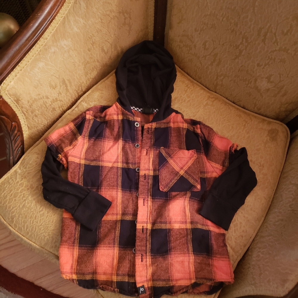 Boys skater shirt